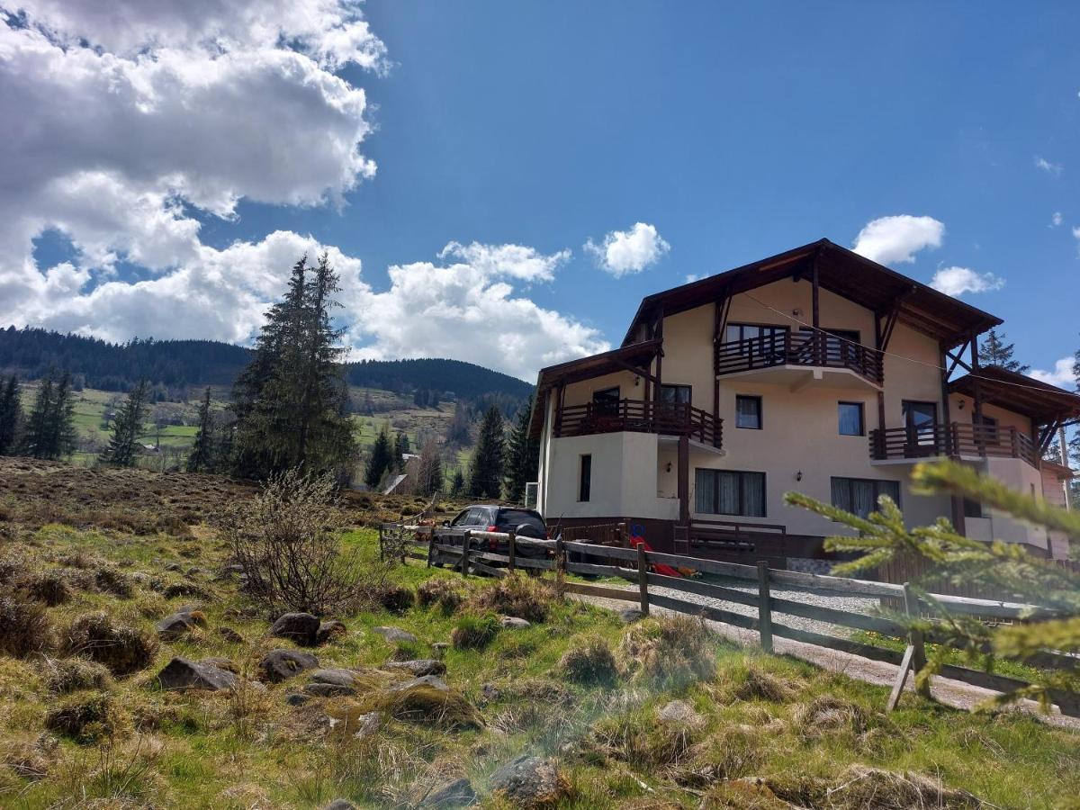 Casa Nico Nelu Duplex Hotel Arieseni Bagian luar foto